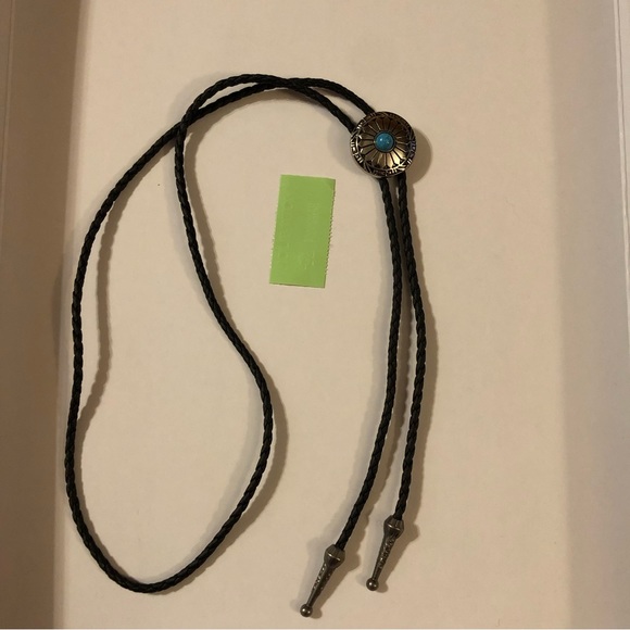 Turquoise silver concho Bolo tie necklace NWOT rock n roll western - Picture 2 of 2